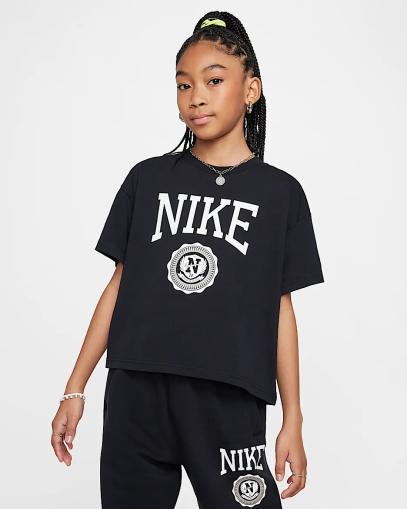 Детска тениска Nike G NSW TEE GRAPHIC STAR