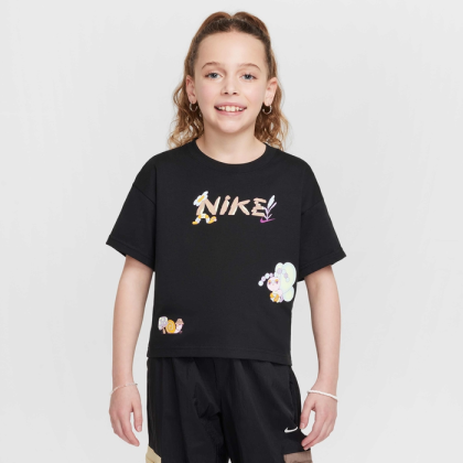 Детска тениска Nike G NSW TEE SEASONAL STORY
