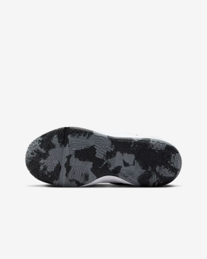 Детски кецове Nike Hustle D 7