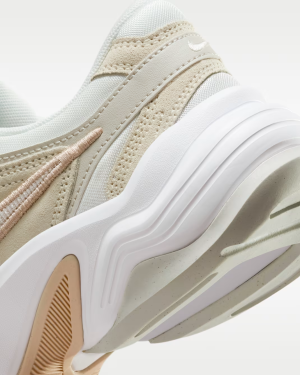 Дамски маратонки NIKE AL8