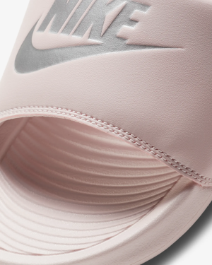 Дамски чехли Nike WMNS VICTORI ONE SLIDE PRINT
