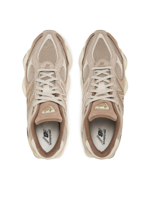 Дамски маратонки New Balance 9060